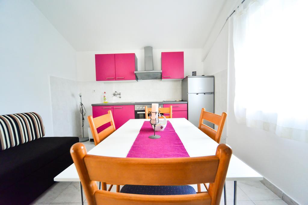 Apartments Valentina Petrčane Extérieur photo