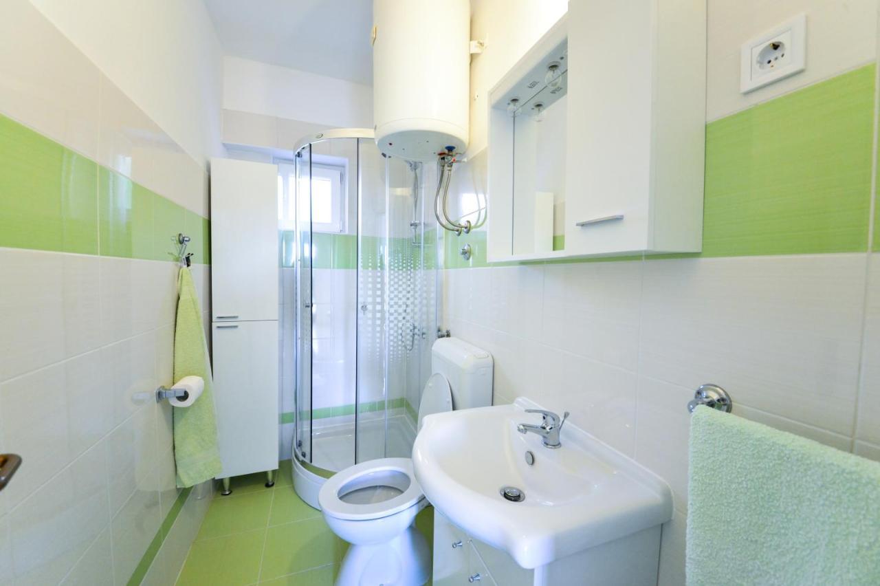 Apartments Valentina Petrčane Extérieur photo